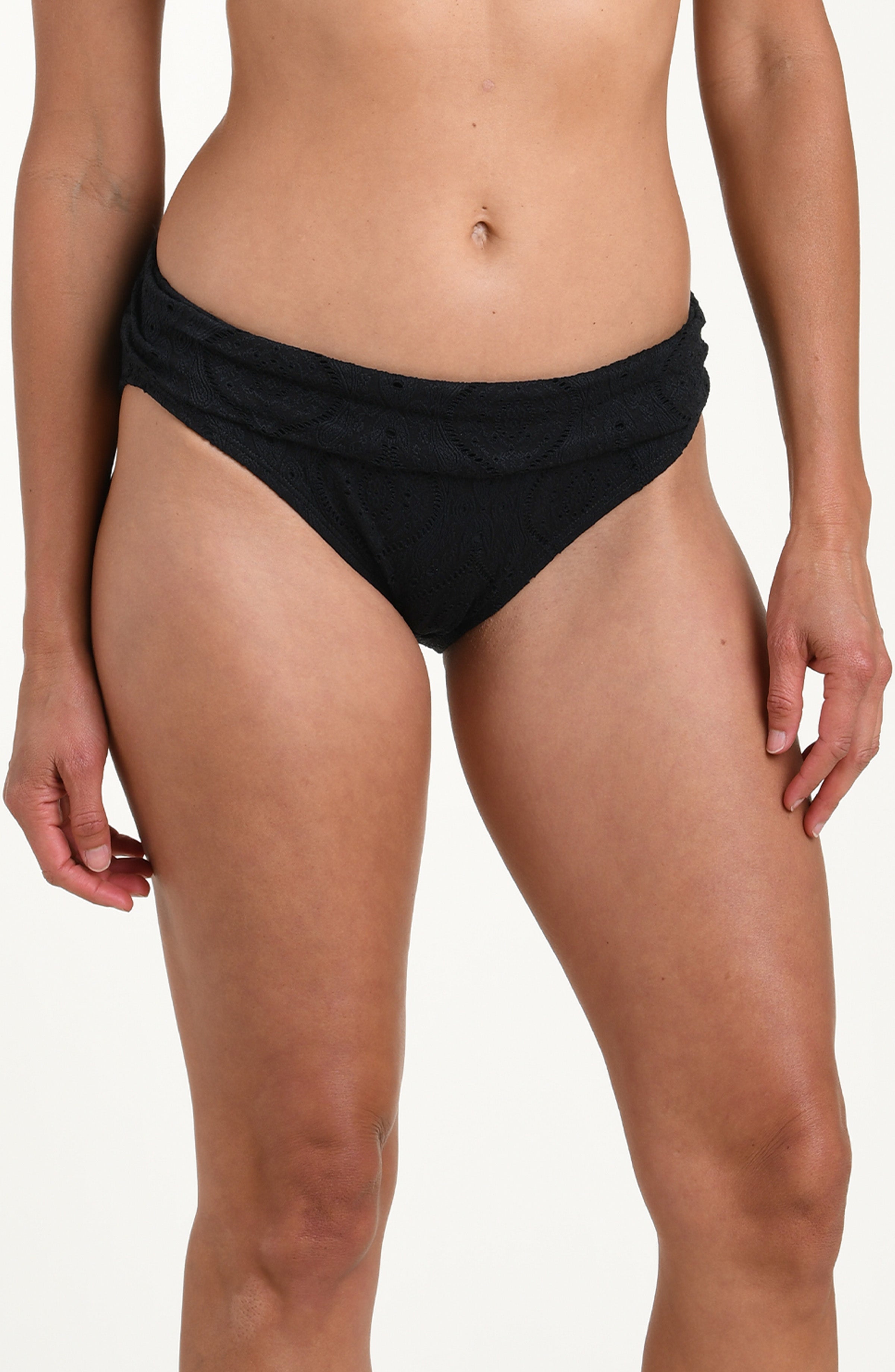 La Blanca Mantra Medallion Ruched Band Hipster Bottom - Black